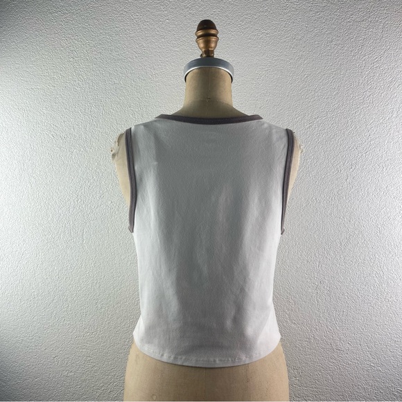 Woodstock l XL Hippies Welcome Novelty Graphic Festival Woman Hair Crop Tank Top - Picture 6 of 14